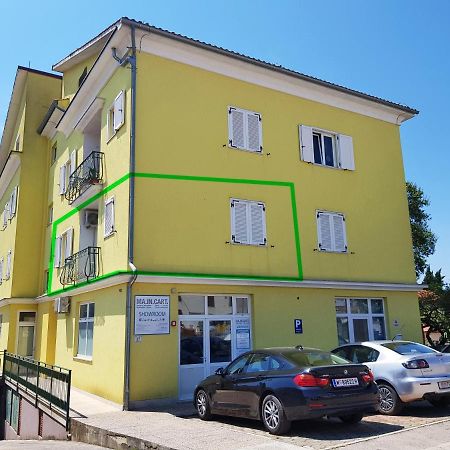 Apartment Matika, Terrace Apartment 10 Minutes Walk From Center Rovigno Esterno foto